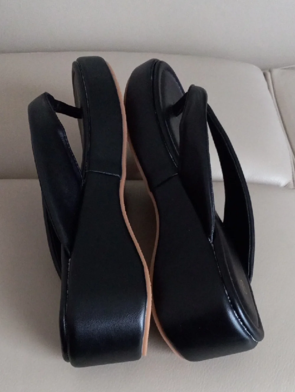 SHEIN Platform Thong Sandals in Black - Women Size  EU 41